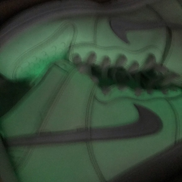 Nike Dunk High Premium “Glow in the dark” size 11 - Picture 12 of 12